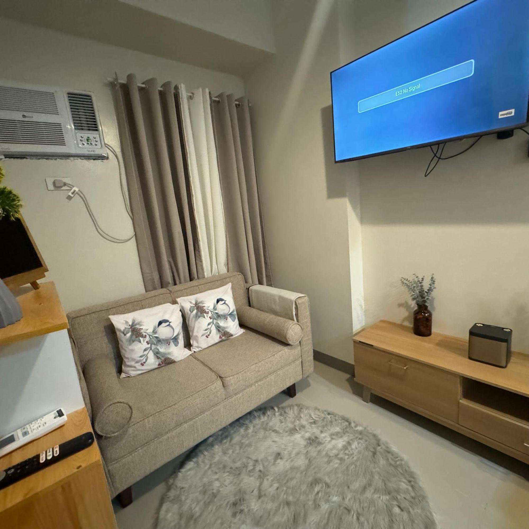 The J-Ma Ultiescape Charm Residences Condo Cainta Kültér fotó