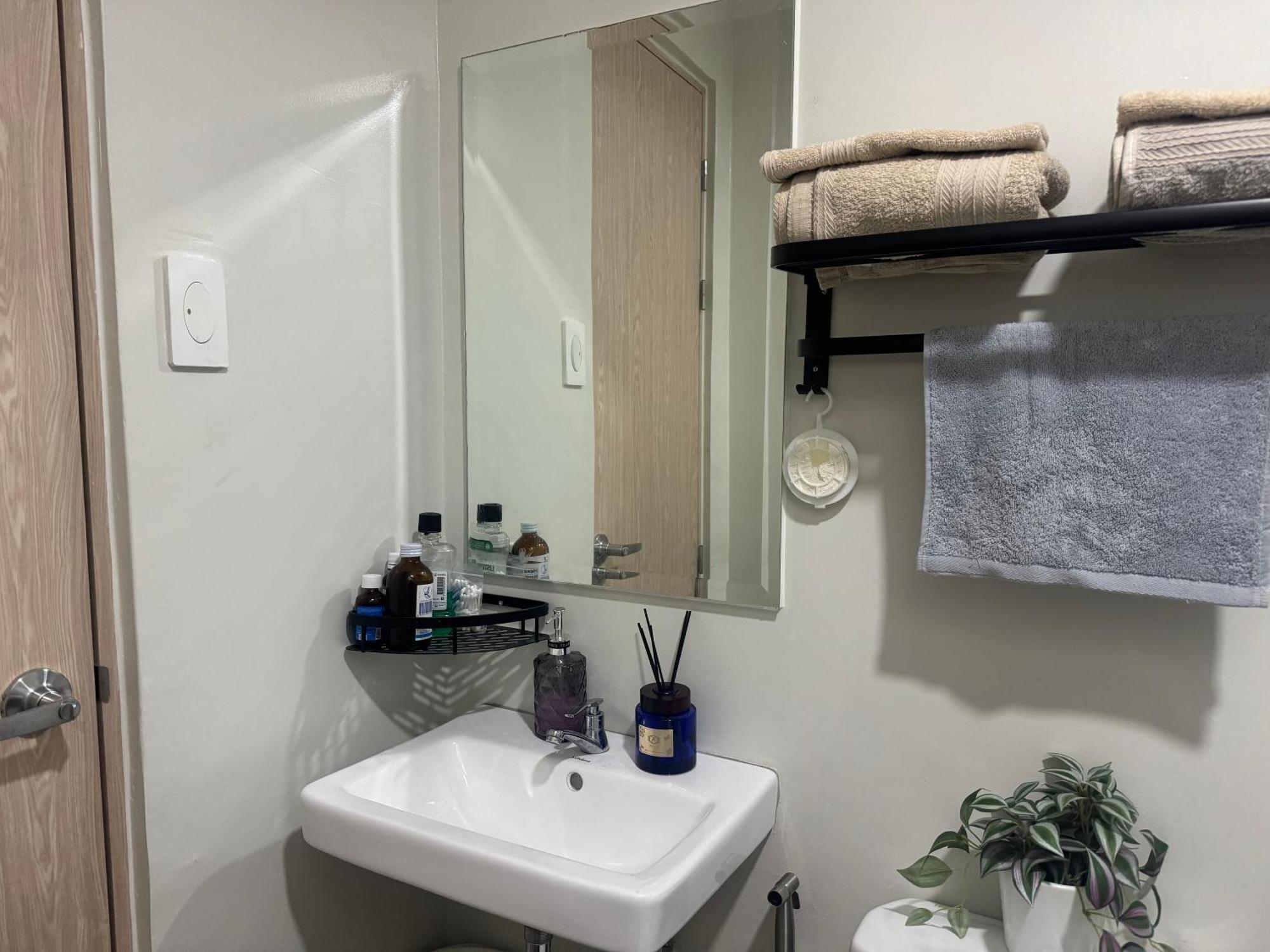 The J-Ma Ultiescape Charm Residences Condo Cainta Kültér fotó